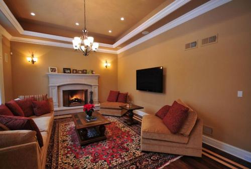 Сочетание обоев и ковра. Сочетание бежевого с другими цветами