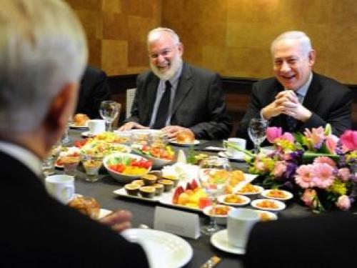 Этикет за столом приборы окончание еды. Соблюдайте 22 простых правила столового этикета, и ваши манеры вызовут восхищение 01 Этикет за столом приборы окончание еды. Соблюдайте 22 простых правила столового этикета, и ваши манеры вызовут восхищение 01