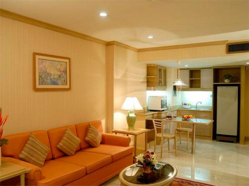 Как расставить мебель в зале хрущевки. Творческий подход к пространству