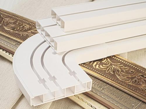 Какой карниз для штор выбрать потолочный или настенный. Какой потолочный карниз выбрать