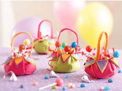 Как сделать комнату ярче своими руками. Как украсить комнату на день рождения