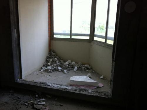 Объединение лоджии с кухней в панельном доме. Этапы объединения