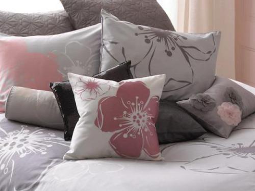 Какого цвета должна быть спальня супругов. Цвет семейной спальни: какие оттенки выбрать для гармонии в личной жизни