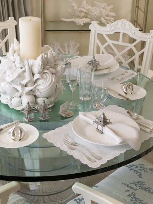 20 способов красиво украсить стол салфетками 10