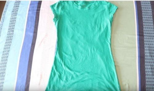 Как зашить дырку сердечком. Как «зашить» дырявую одежду за 30 секунд без иголки и нитки