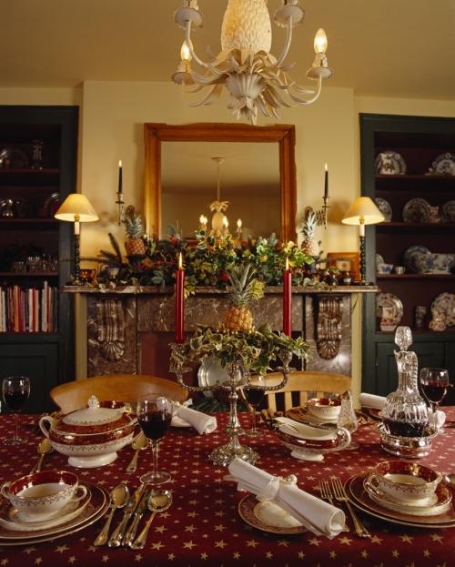 20 способов красиво украсить стол салфетками 06