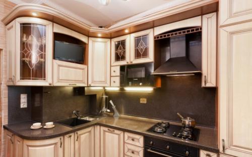 Как расположить технику на угловой кухне. Какой стиль для угловой кухни выбрать