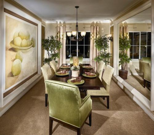 Зеркальная стена в интерьере 03