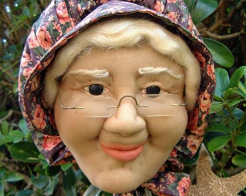 Как сделать куклу из пластиковой бутылки своими руками. Куклы из пластиковых бутылок своими руками. Быстро и красиво 20 Как сделать куклу из пластиковой бутылки своими руками. Куклы из пластиковых бутылок своими руками. Быстро и красиво 20