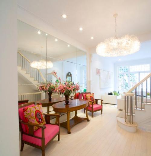 Зеркальная стена в интерьере 09