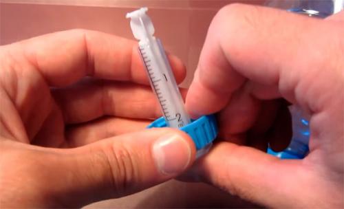 Как из 5 литровой бутылки сделать умывальник. Рукомойник из пластиковой бутылки