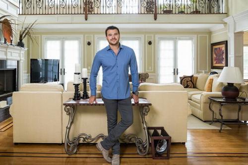 Эмин Агаларов где живет. Шикарный дом Эмина Агаларова в США