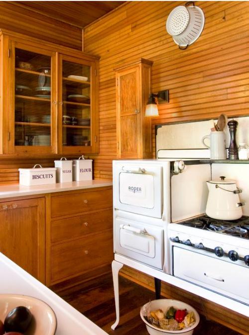 Кухня в винтажном стиле 01