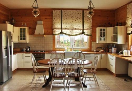 Дизайн кухни-гостинной в загородном доме. Особенности дизайна кухни-гостиной