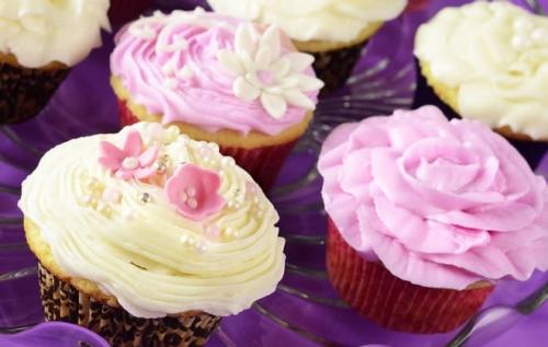 Белково-масляный крем для капкейков. Как сделать белково-масляный крем для капкейков в домашних условиях