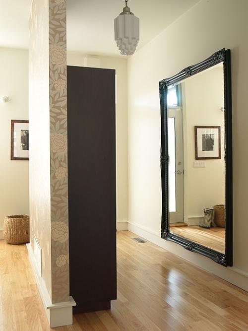 Как визуально расширить узкий коридор в квартире. Узкий и длинный коридор - как визуально его увеличить?