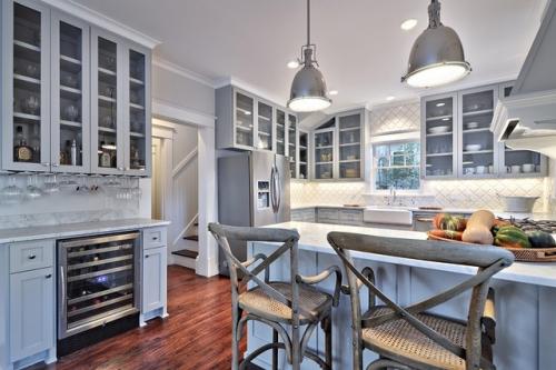 Комбинации с плиткой на кухне 01