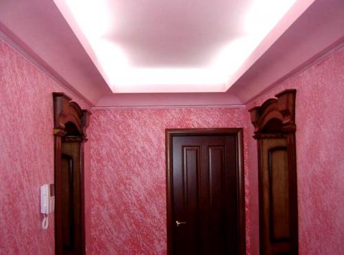 Оформление коридора в доме. Отделочный материал для отделки стен в прихожей: фото вариантов 01