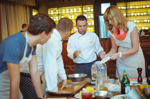 Итальянский томатный соус для спагетти. Рецепт томатного соуса к спагетти в итальянском стиле