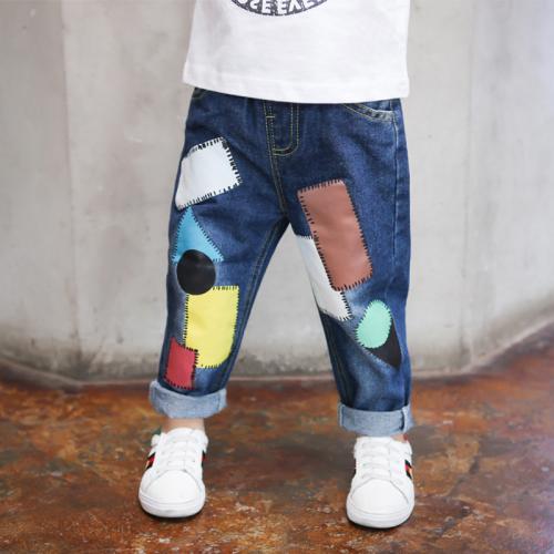 Как заштопать дырку на трикотаже. Особенности работы с различными видами брюк