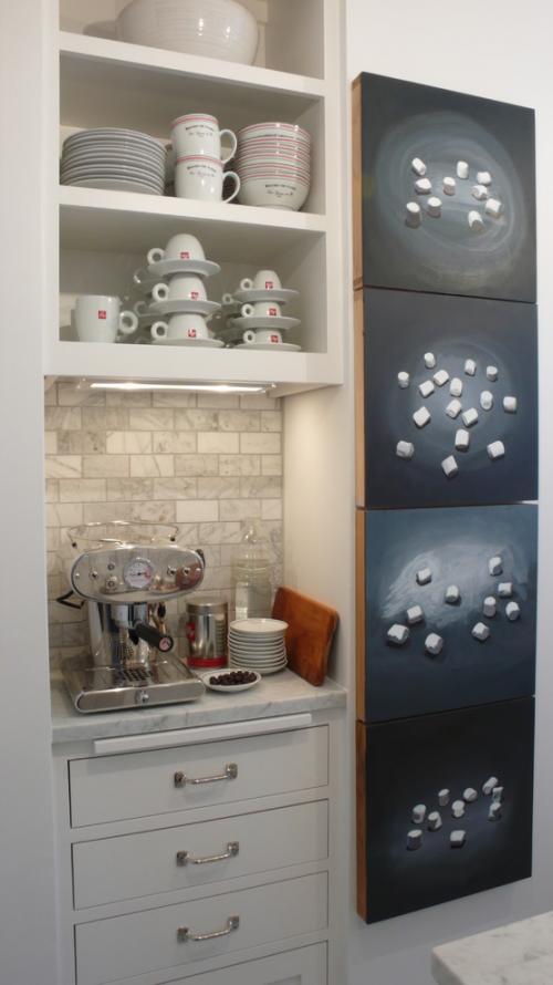 Куда поставить кофемашину на маленькой кухне. Идеи обустройства кухни: как организовать оригинальный кофе-центр