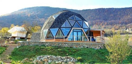 Купольные дома из экструдированного пенополистирола. Дальнейшие особенности купольных домов