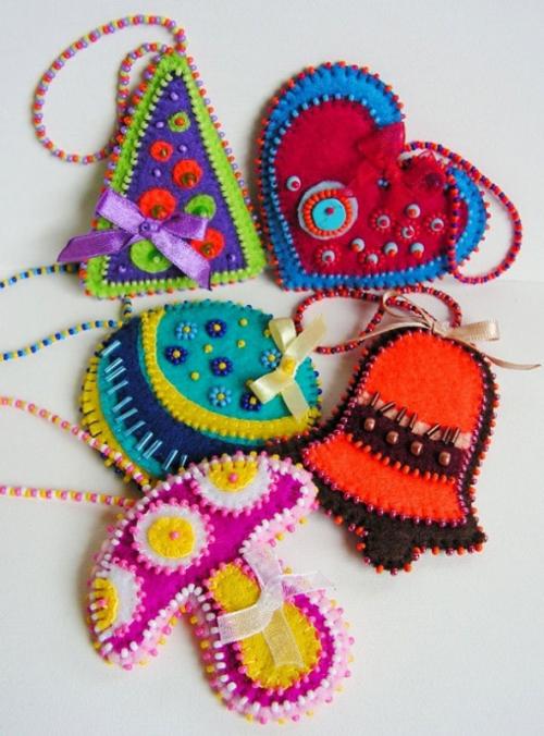 Игрушки из флиса новогодние. Елочные игрушки из ткани 05 Игрушки из флиса новогодние. Елочные игрушки из ткани 05