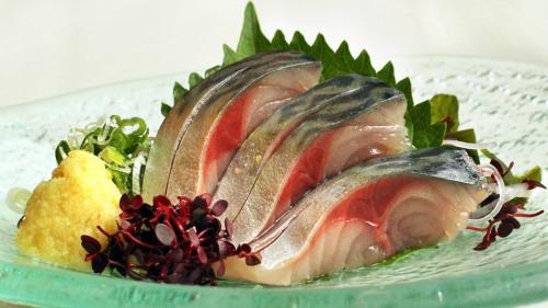 Как засолить рыбу в рассоле. Солим скумбрию и другую рыбу. Пряный посол