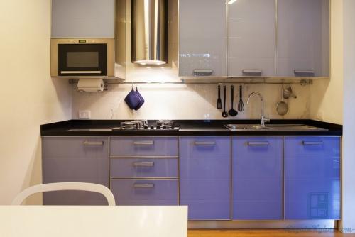 Как на маленькой кухне разместить все. Какую планировку выбрать