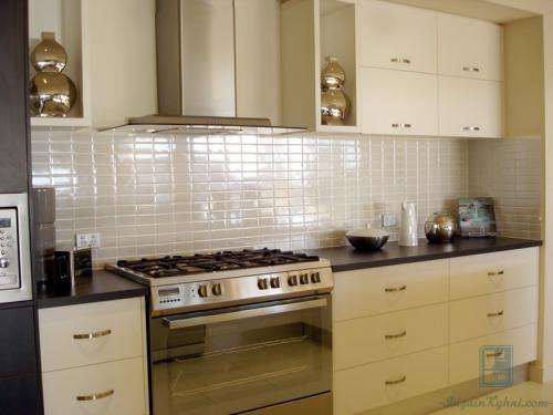 Как на маленькой кухне разместить все. Какую планировку выбрать