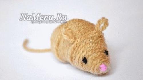 Игрушки из флиса новогодние. Елочные игрушки из ткани 11