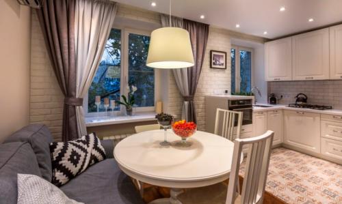 Перепланировка 2-х комнатной хрущевки вагончик. Перепланировка 2-х комнатной хрущевки: быстро и просто