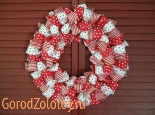 Новогодние декорации своими руками. Как украсить комнату на Новый год декором из бумаги, сделанным своими руками