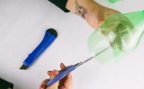 Метла из пластиковых бутылок своими руками пошагово. Как изготовить прочную бюджетную метлу на каждый день из обычных пластиковых бутылок