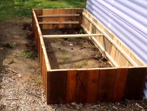 Как сделать грядки из земли. Правильное устройство высокой грядки из досок: плюсы и минусы