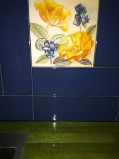 Чем заменить плинтус для столешницы. Комментарии: 13