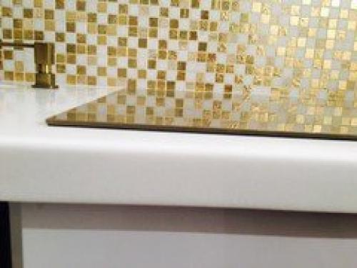 Чем заменить плинтус для столешницы. Комментарии: 13