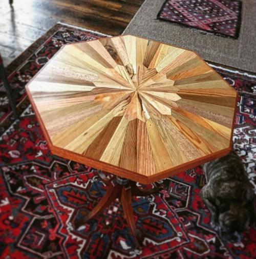 Мебель из старых досок. Студентка создает из старых ненужных досок уникальные предметы мебели и интерьера