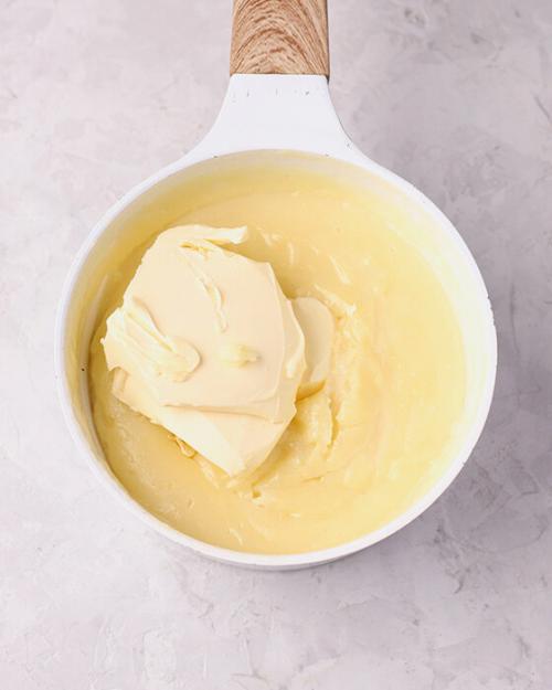 Как выпекать слоеное тесто для наполеона. Торт «Наполеон» из готового слоеного теста