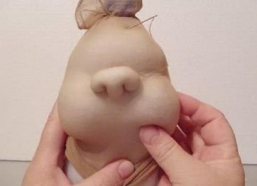 Кукла из бутылки своими руками. Изготовление куклы из пластиковых бутылок 05 Кукла из бутылки своими руками. Изготовление куклы из пластиковых бутылок 05