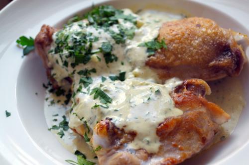 Чкмерули. Шкмерули: Отличное грузинское блюдо из курицы с соусом (а не в соусе)