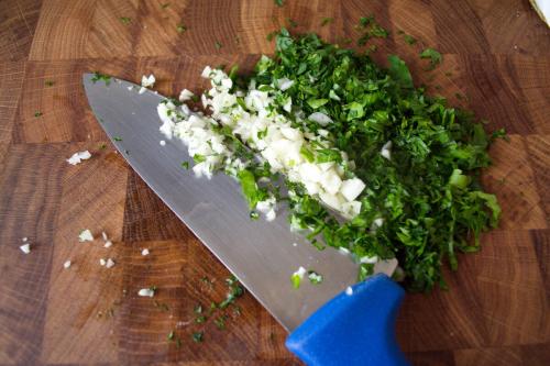 Чкмерули. Шкмерули: Отличное грузинское блюдо из курицы с соусом (а не в соусе)