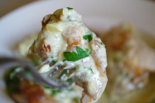 Чкмерули. Шкмерули: Отличное грузинское блюдо из курицы с соусом (а не в соусе)