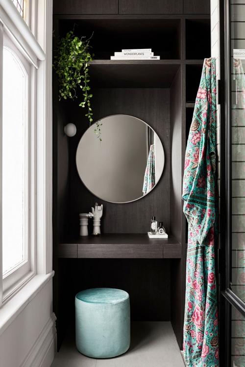 Современная реконструкция старинного дома 02