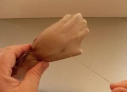 Как сделать из бутылки куклу. Куклы из пластиковых бутылок своими руками. Быстро и красиво 18 Как сделать из бутылки куклу. Куклы из пластиковых бутылок своими руками. Быстро и красиво 18