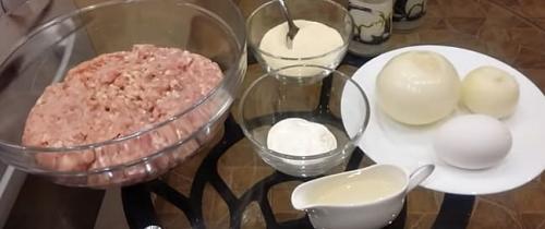 Что добавить в куриный фарш, чтобы котлеты сочными были. Вкусные и сочные котлеты из куриного фарша на сковороде