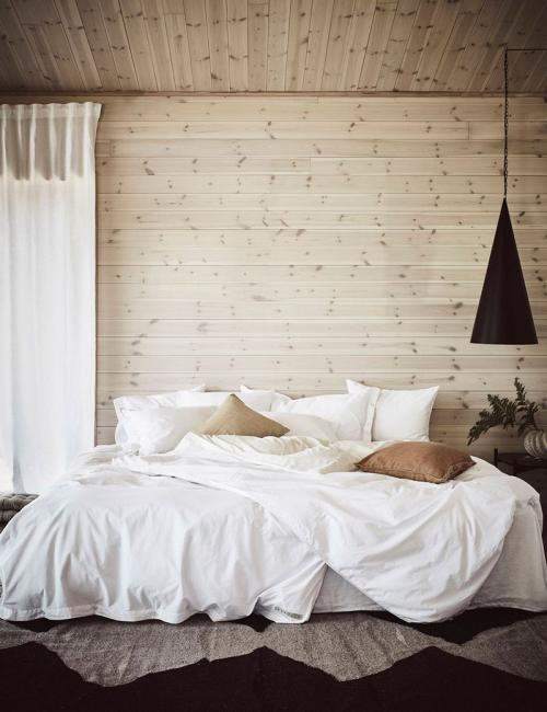 Уютная атмосфера с видом на озеро 03