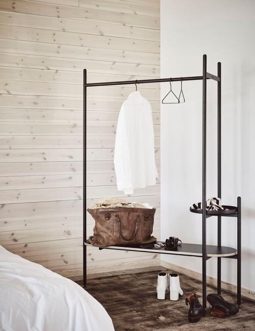 Уютная атмосфера с видом на озеро 07