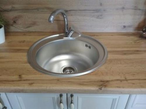 Какие бывают мойки для кухни. Самые популярные кухонные мойки: виды, преимущества и недостатки 18 Какие бывают мойки для кухни. Самые популярные кухонные мойки: виды, преимущества и недостатки 18