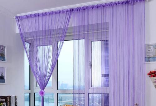 Шторы нити в зал. Преимущества и недостатки нитяных штор